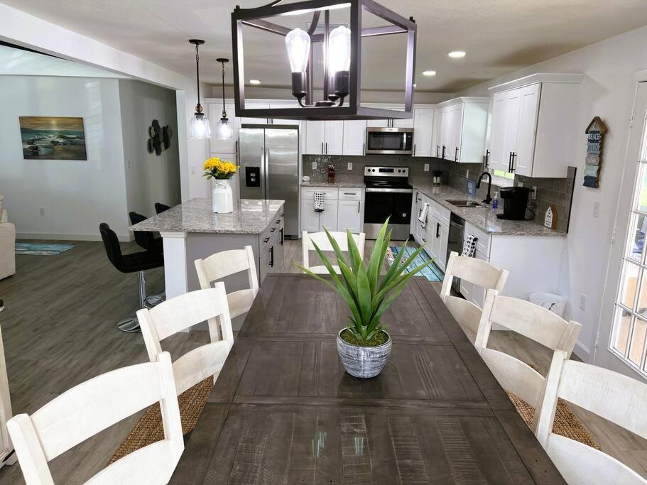 New Dbl King Ste 13 Miles To World'S Best Beaches Bradenton Exterior photo